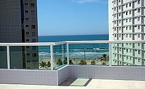 Área externa da Colônia de Férias à beira-mar
